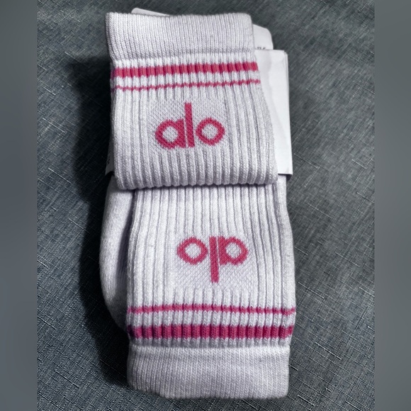 Alo Unisex Half-Crew Throwback Sock Whit & Pink Size Med - Picture 4 of 8